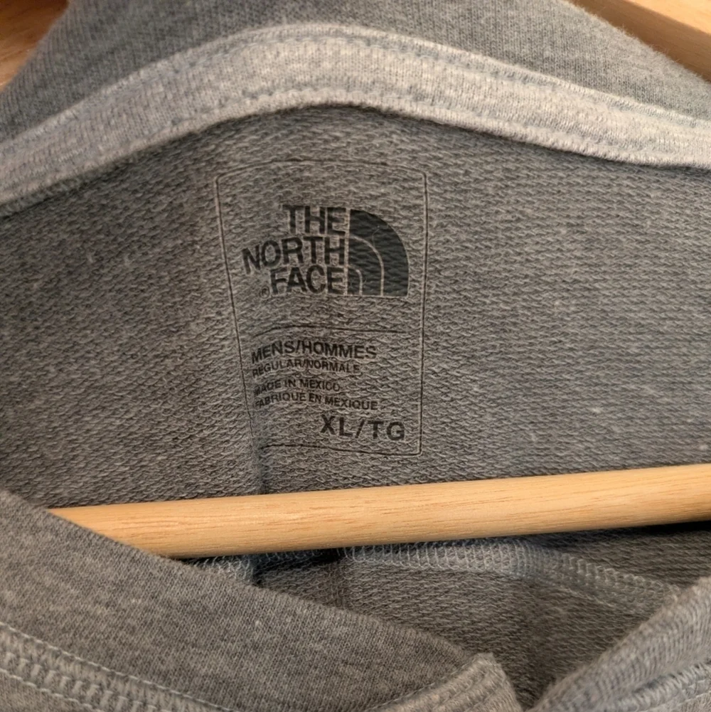 North Face Sweater Mens XL Long Sleeve Crew Neck Pullover Henley Heather Grey